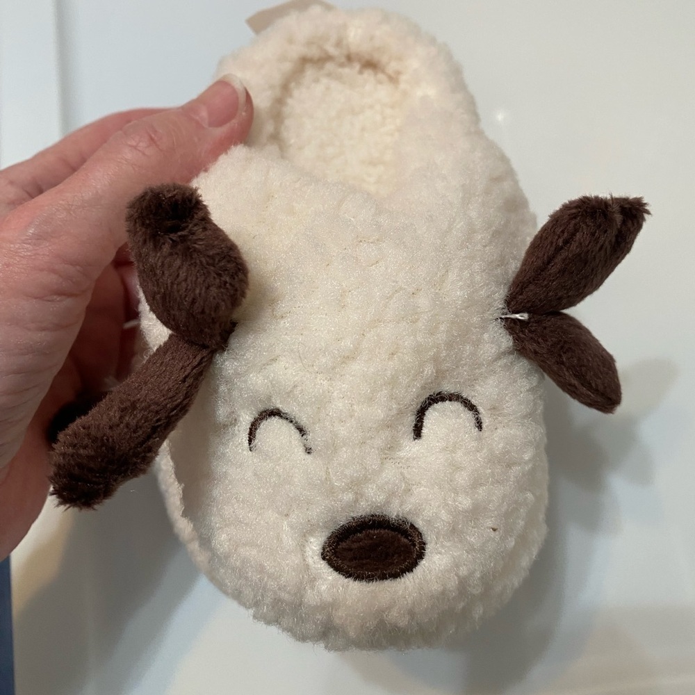 Cute Dog Face Little kids Slippers Size S/M cream